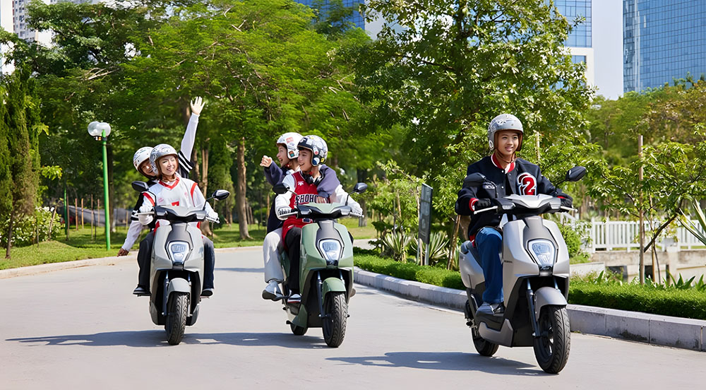 So sánh các phiên bản Honda ICON e