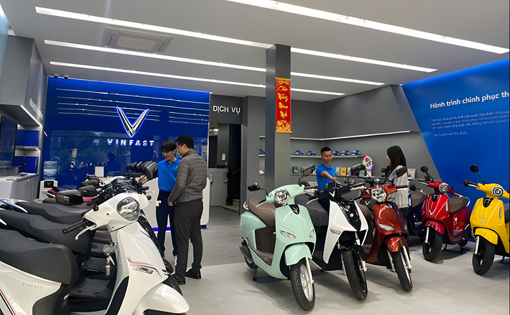 Giải đáp có nên mua xe máy điện Vinfast không?