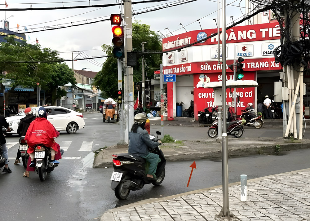 Nơi có tiểu đảo phân luồng cho xe rẽ phải