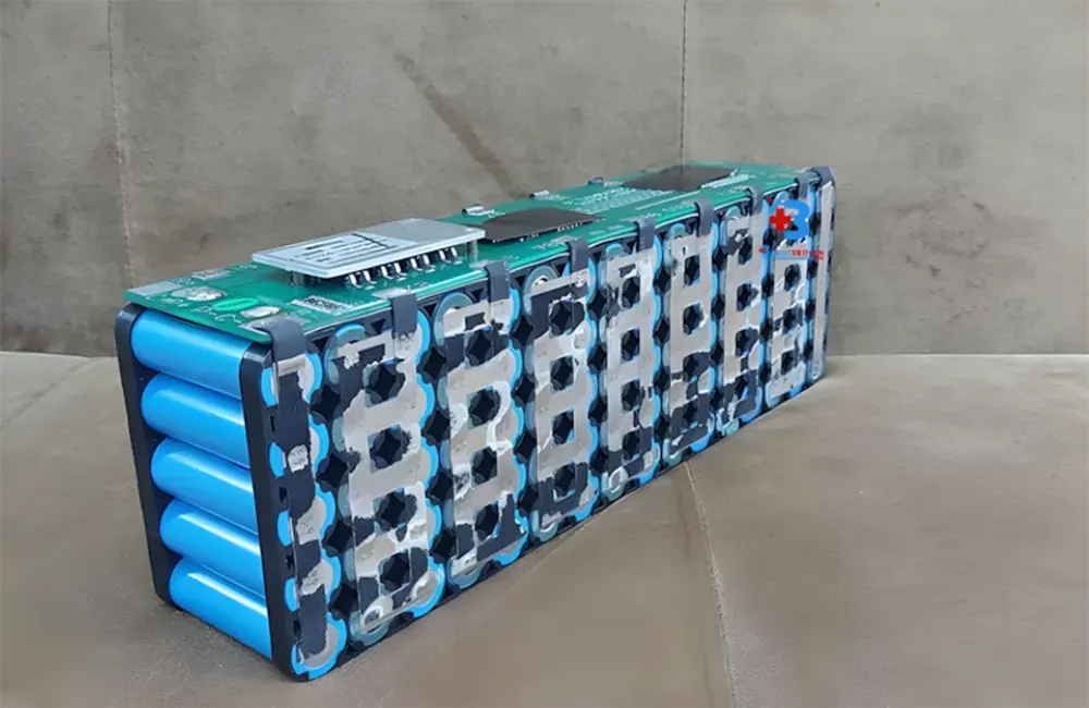 Ắc quy/Pin bị chai hoặc lỗi