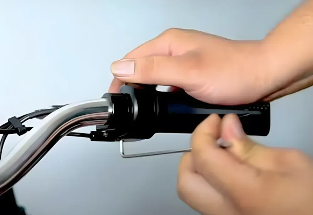 Tay thắng đột nhiên ngắt điện