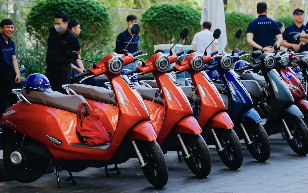 Cập nhật bảng giá xe máy điện VinFast 2025 mới nhất 