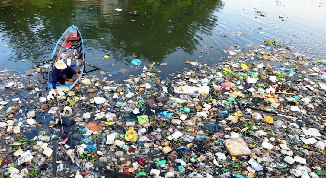 Chất thải vào nguồn nước