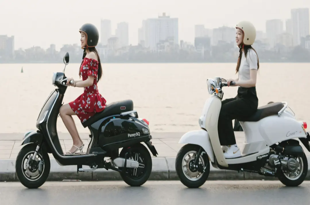 Có nên mua xe tay ga 50cc dưới 15 triệu không?