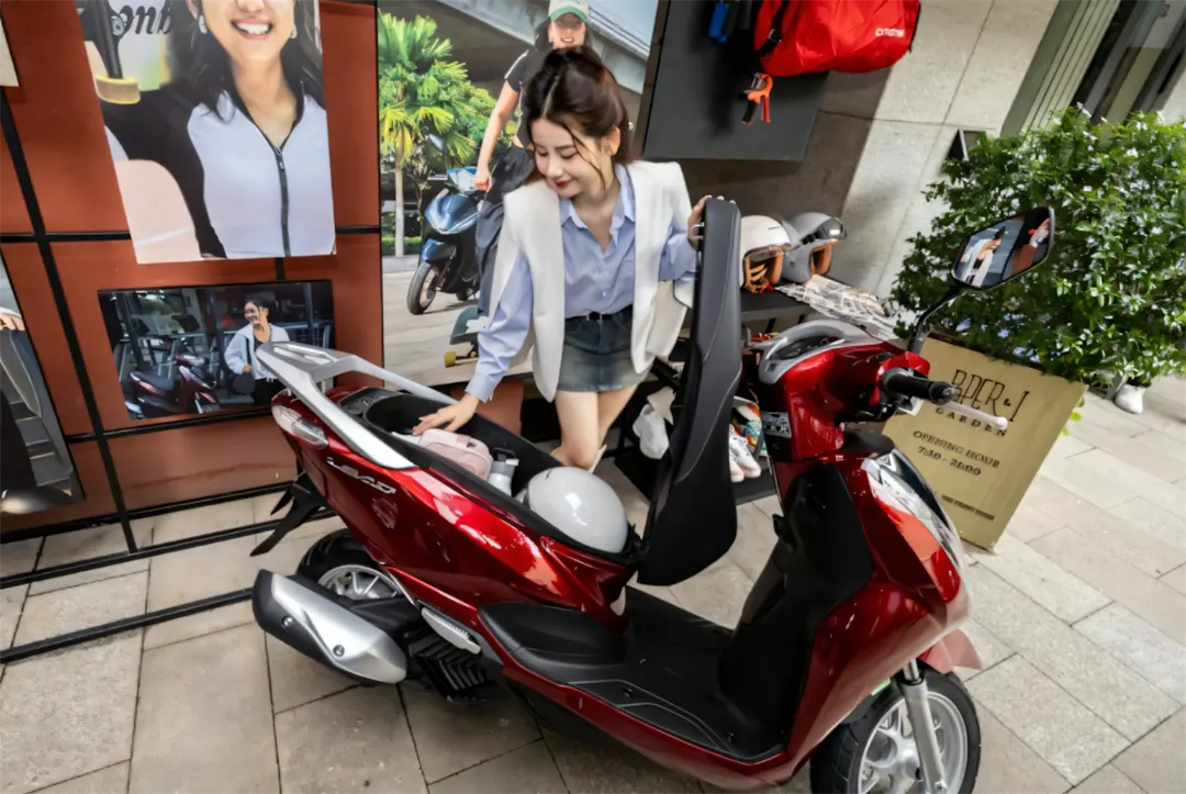 Nên mua Lead 2024 hay Lead 2025?