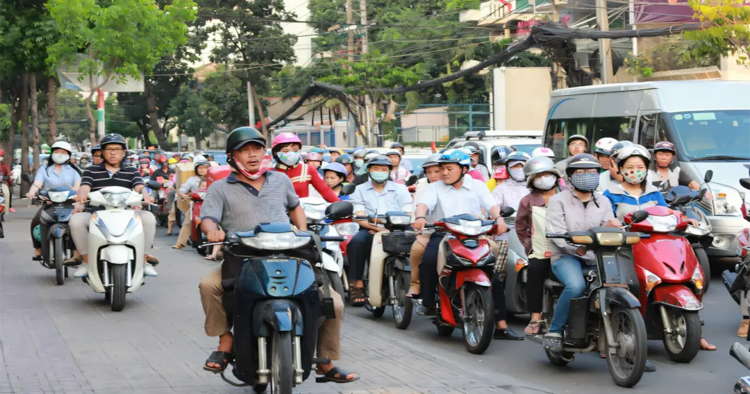 Thách thức triển khai Net Zero giao thông