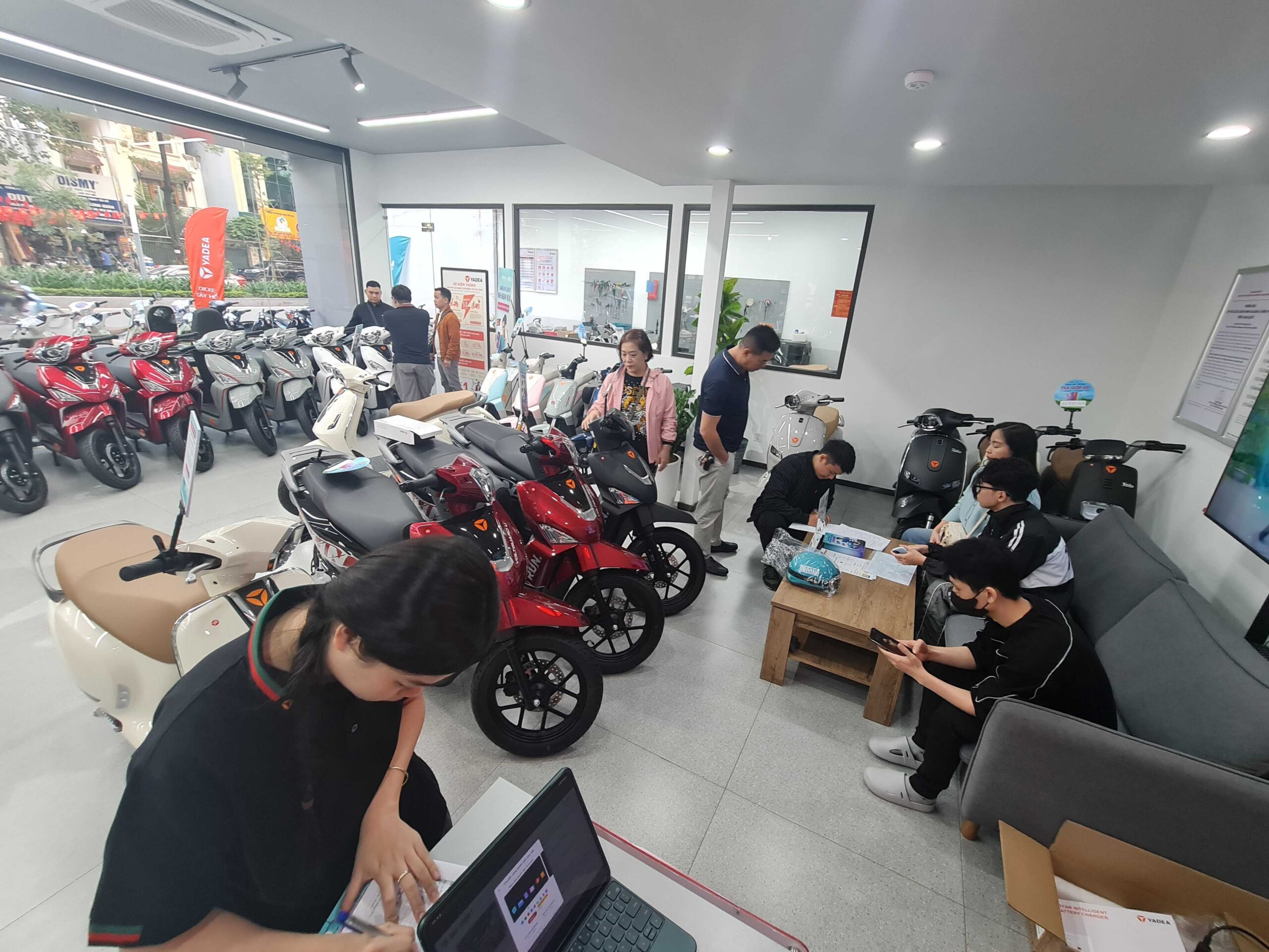 Chuyển đổi xe điện không chỉ là phương tiện mà còn là bài toán kinh tế.