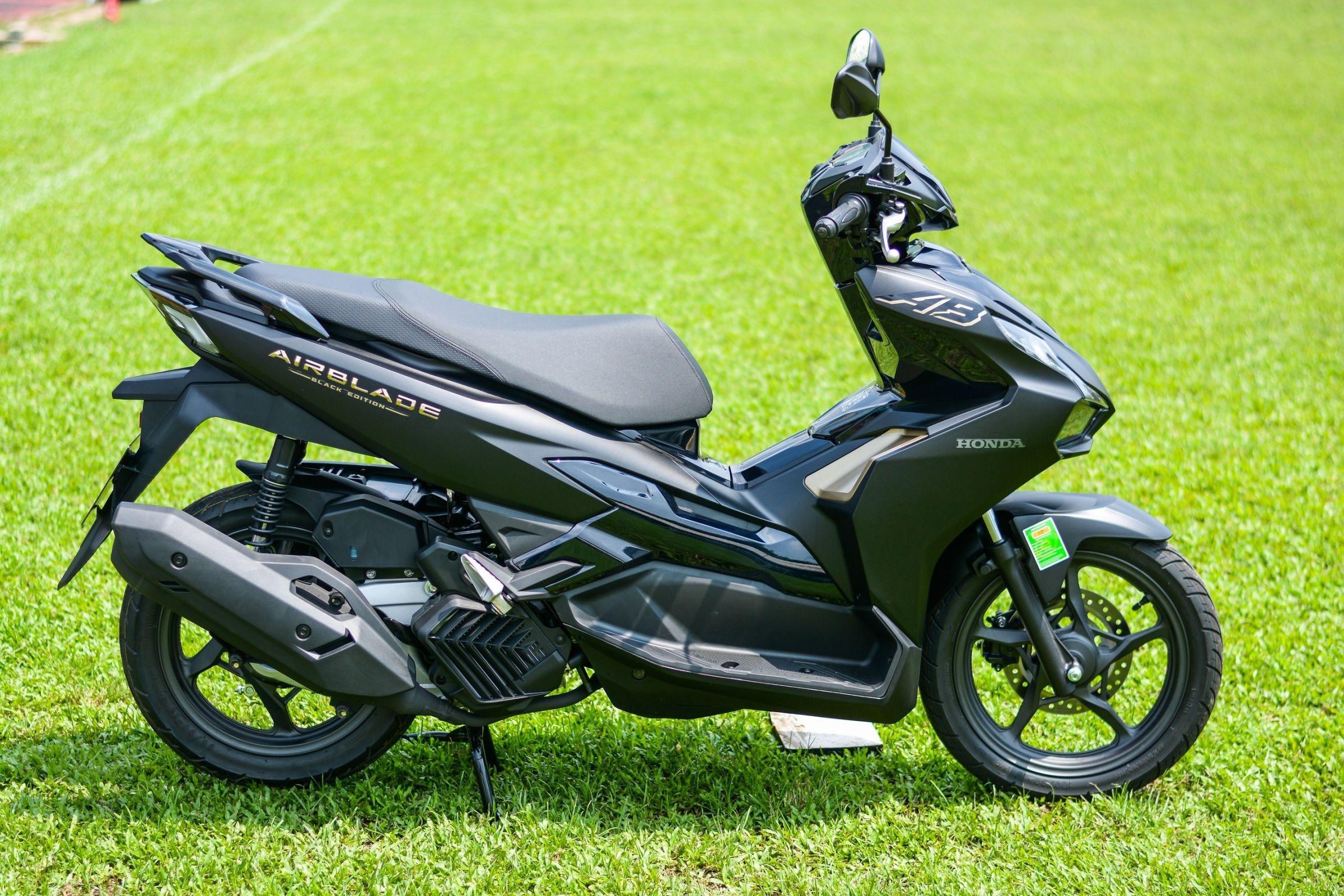 Honda Air Blade 2023 Mua B n 125 Hay 160 Ch n Phanh CBS Hay ABS Honda Air Blade 2023 Mua B n 125 Hay 160 Ch n Phanh CBS Hay ABS