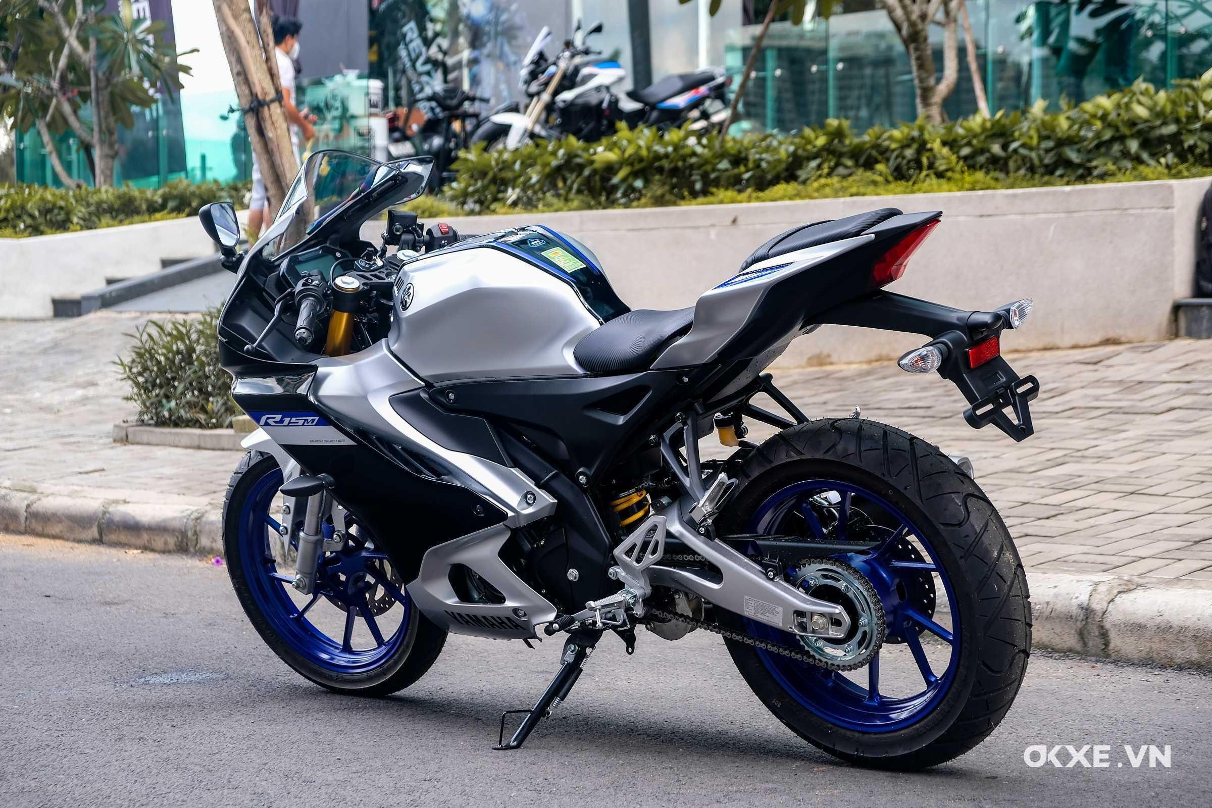 Giá Yamaha R15 V4 2023 mới nhất: Đắt đỏ nhưng nhiều công nghệ